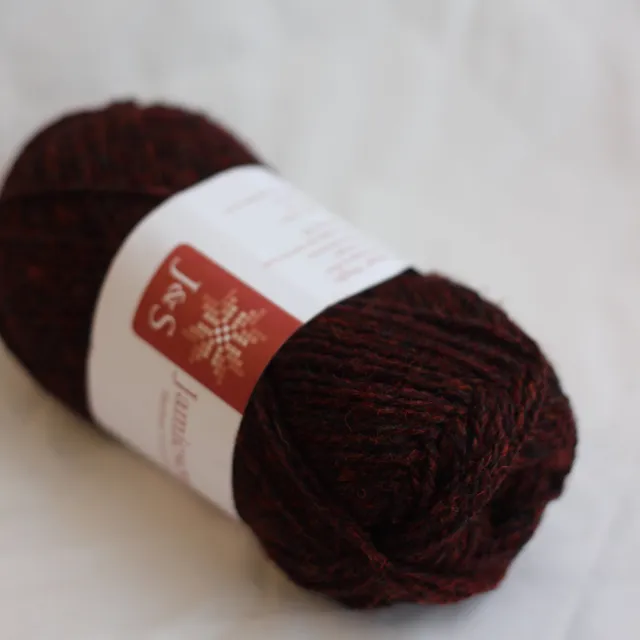 jamieson-smith-2ply-jumper-weight-fc13-fil-rouge-25g-shetland image 1