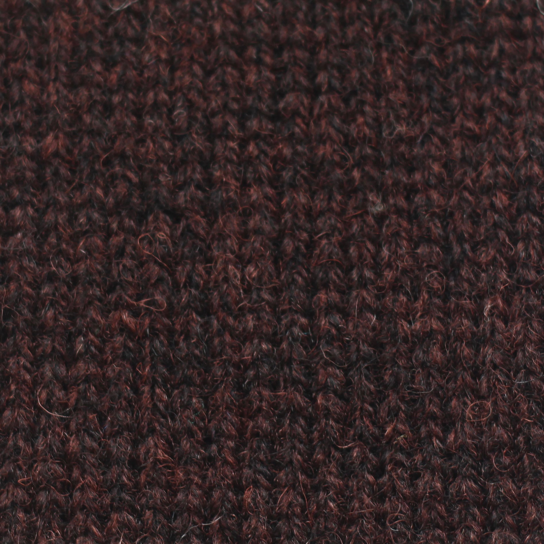jamieson-smith-2ply-jumper-weight-80-fil-marron-25g image 2
