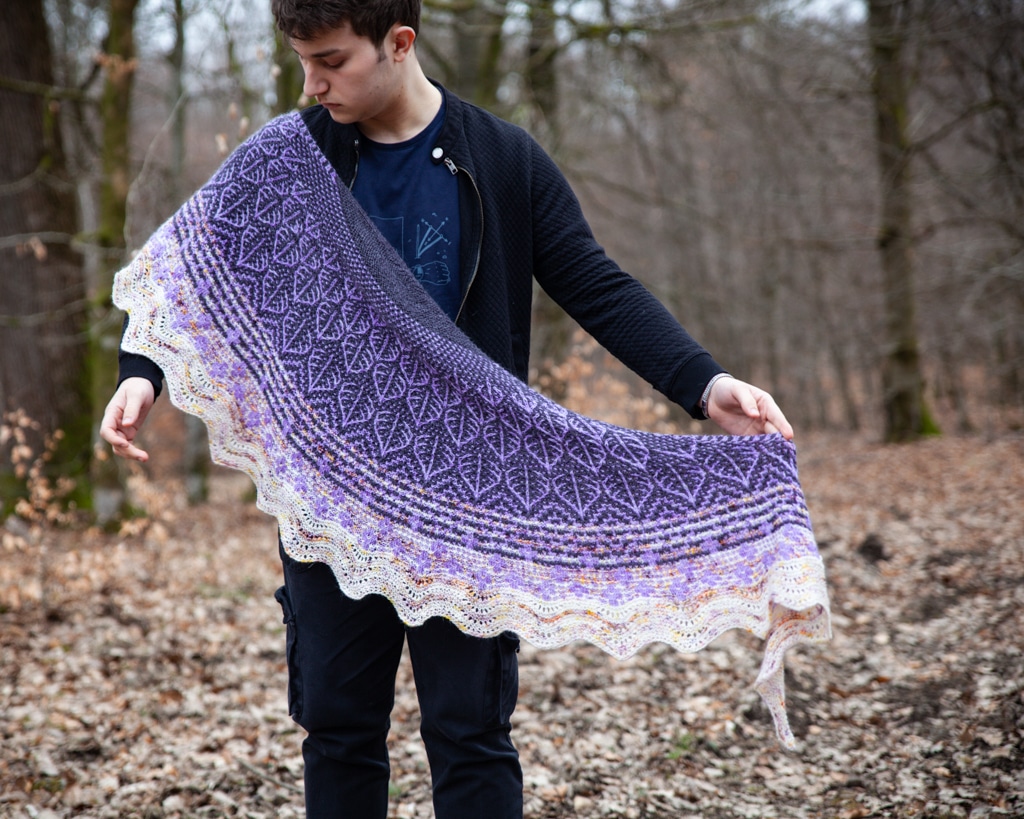 christallk-lupin-shawl-patron-ch-le-semi-circulaire-mosa-que image 2