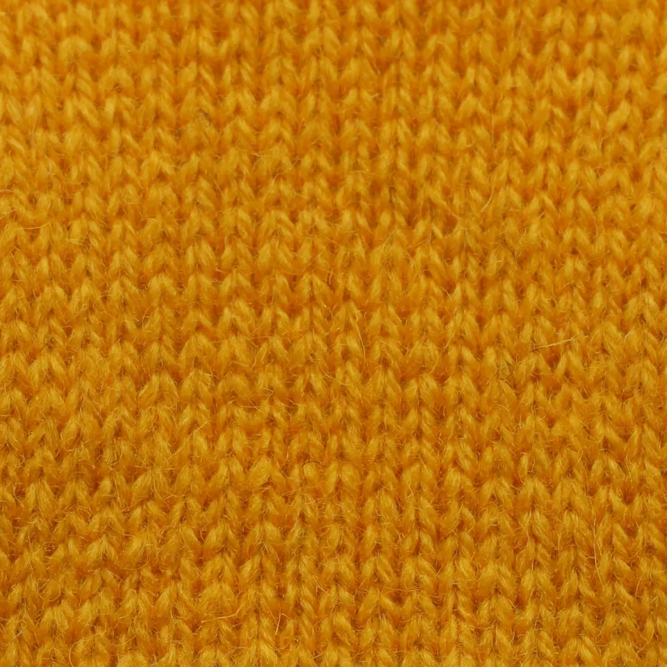 jamieson-smith-2ply-c-ne-92-500g-laine-fair-isle image 1