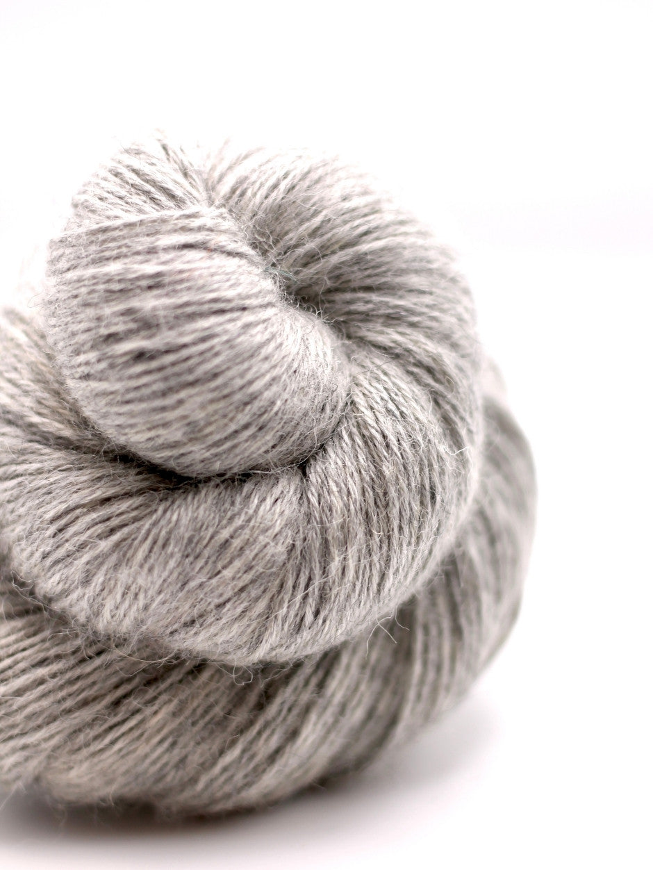 john-arbon-seafarer-lace-laine-moby-dick-100g-soie image 4
