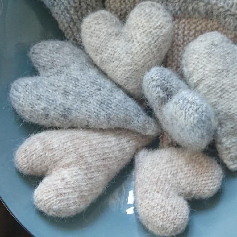 jamieson-s-hearts-patron-tricot-c-urs-2-tailles image 2