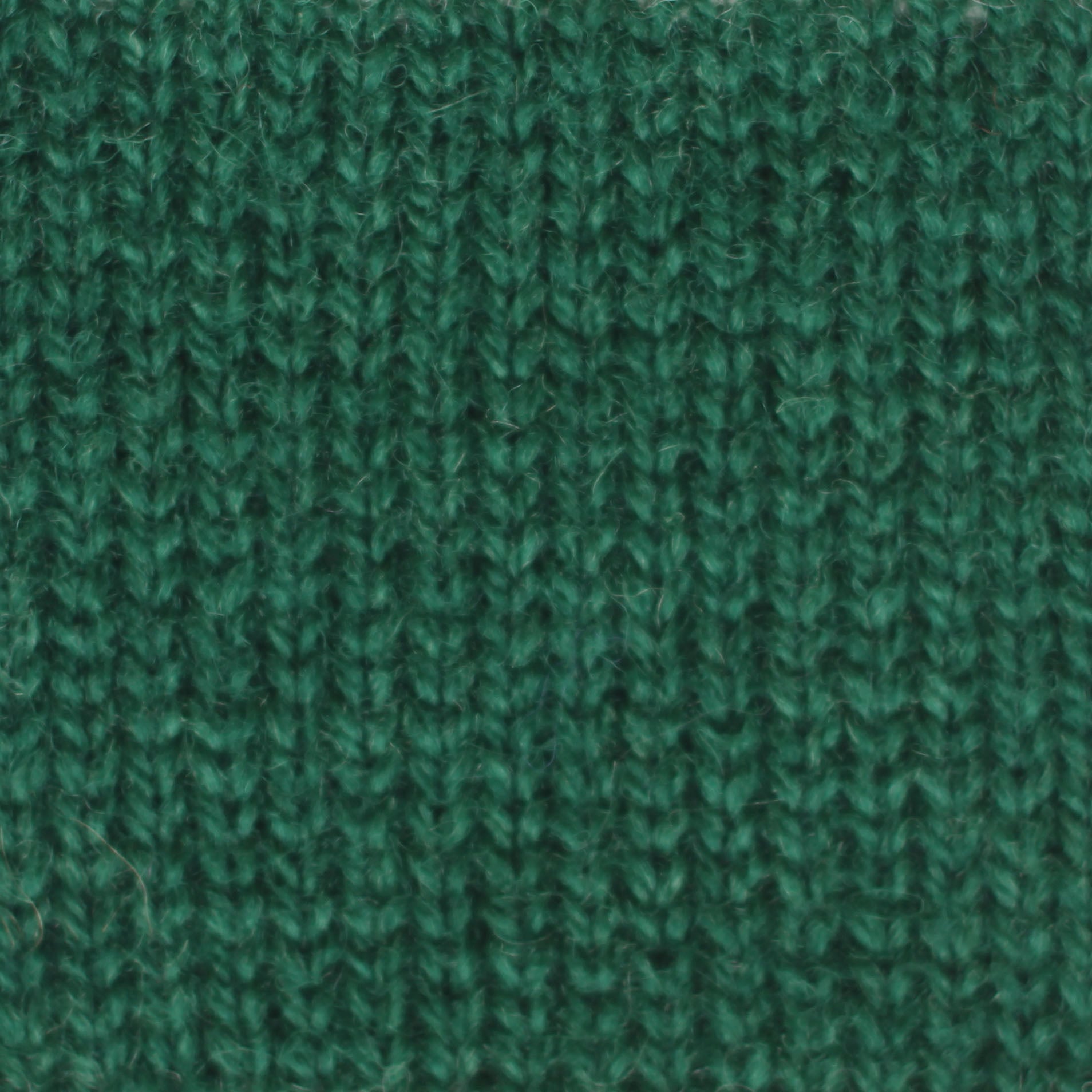 jamieson-smith-2ply-jumper-weight-fil-vert-34-25g image 2