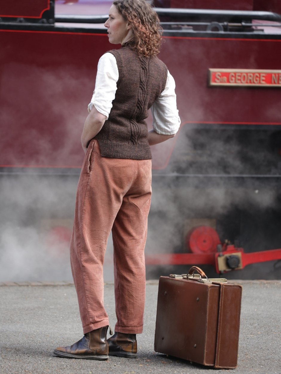 john-arbon-annual-six-flying-scotsman-vest-kit-tricot-gilet-dk image 5