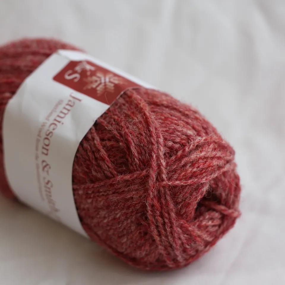 jamieson-smith-2ply-jumper-weight-72-fil-laine-shetland-rose-25g image 1