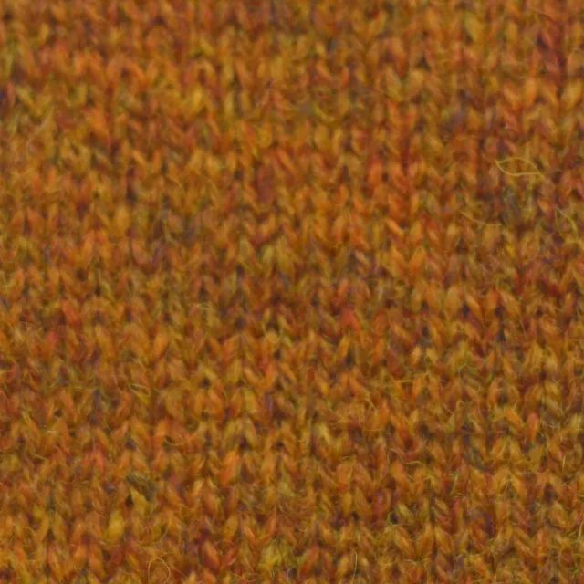 jamieson-smith-2ply-jumper-weight-1285-fil-laine-c-ne-500g image 1