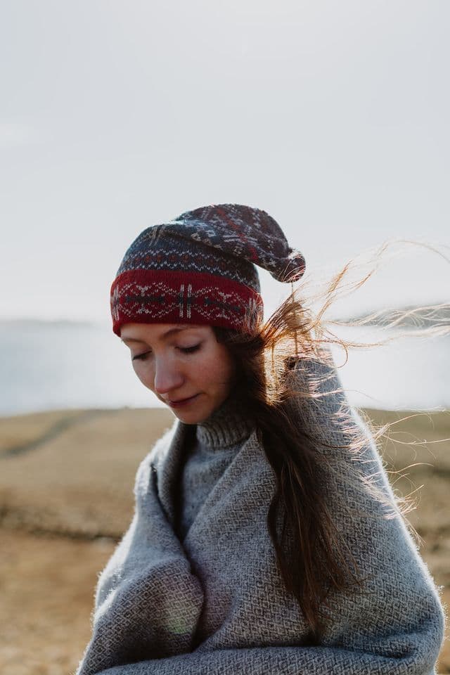 shetland-wool-adventures-vol-4-livre-tricot-fair-isle-6-patrons image 3