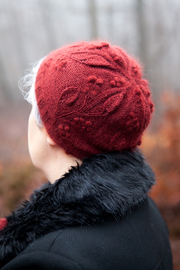 christallk-modeles-blood-trillium-set-patron-bonnet-moufles-mohair image 8