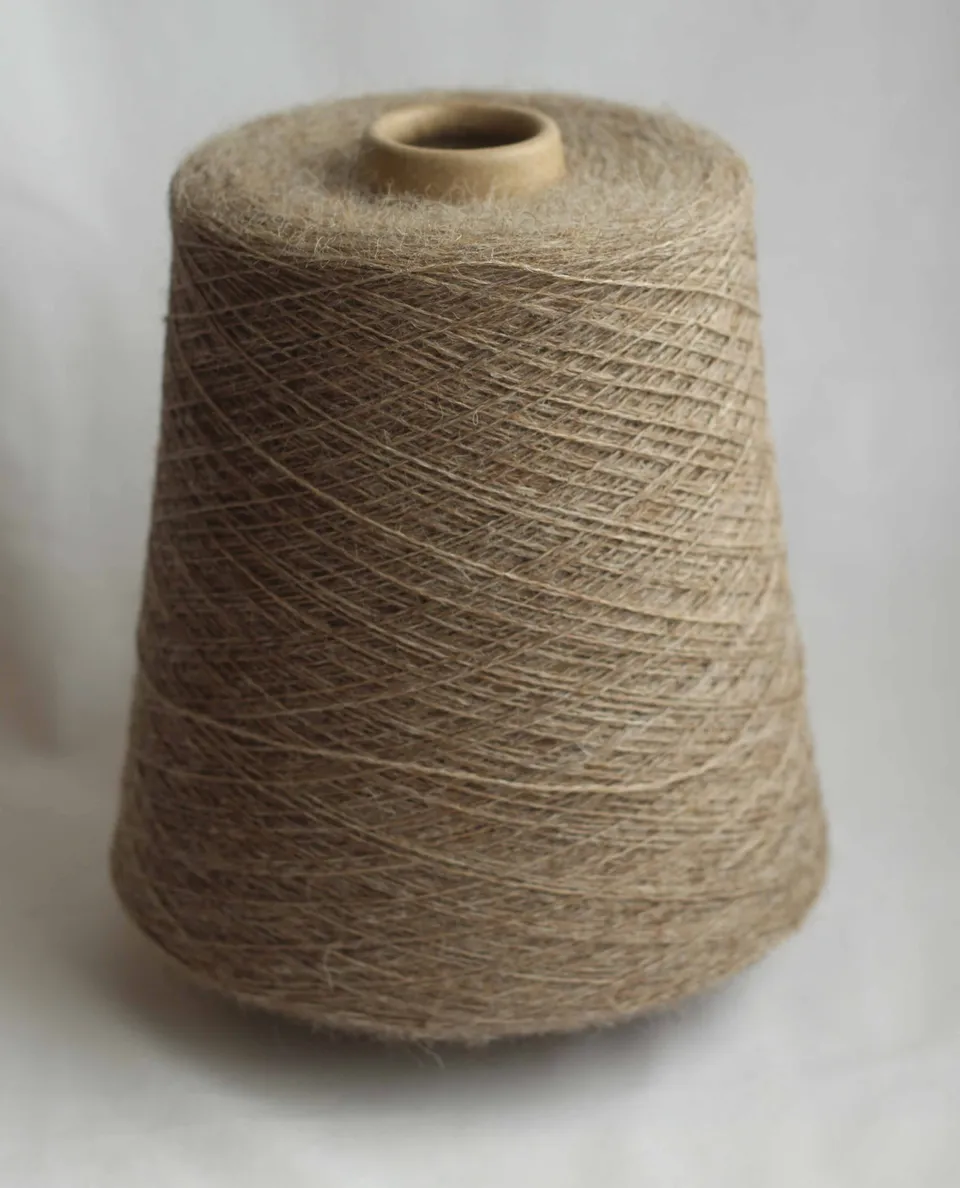 jamieson-smith-shetland-supreme-c-ne-fawn-500g-dentelle image 1