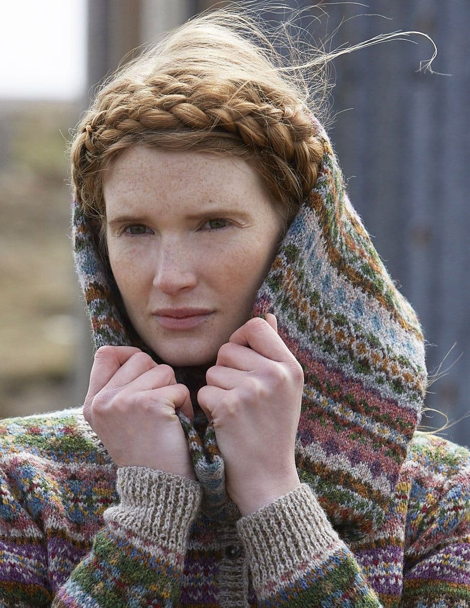 burra-cowl-marie-wallin-patron-snood-jacquard-spindrift image 3