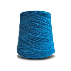 jamieson-smith-2ply-jumper-weight-132-fil-laine-c-ne-500g image 2