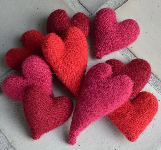 jamieson-s-hearts-patron-tricot-c-urs-2-tailles image 1