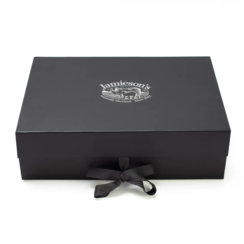 jamieson-s-large-gift-box-boite-cadeau-tricot-38x28-cm image 1