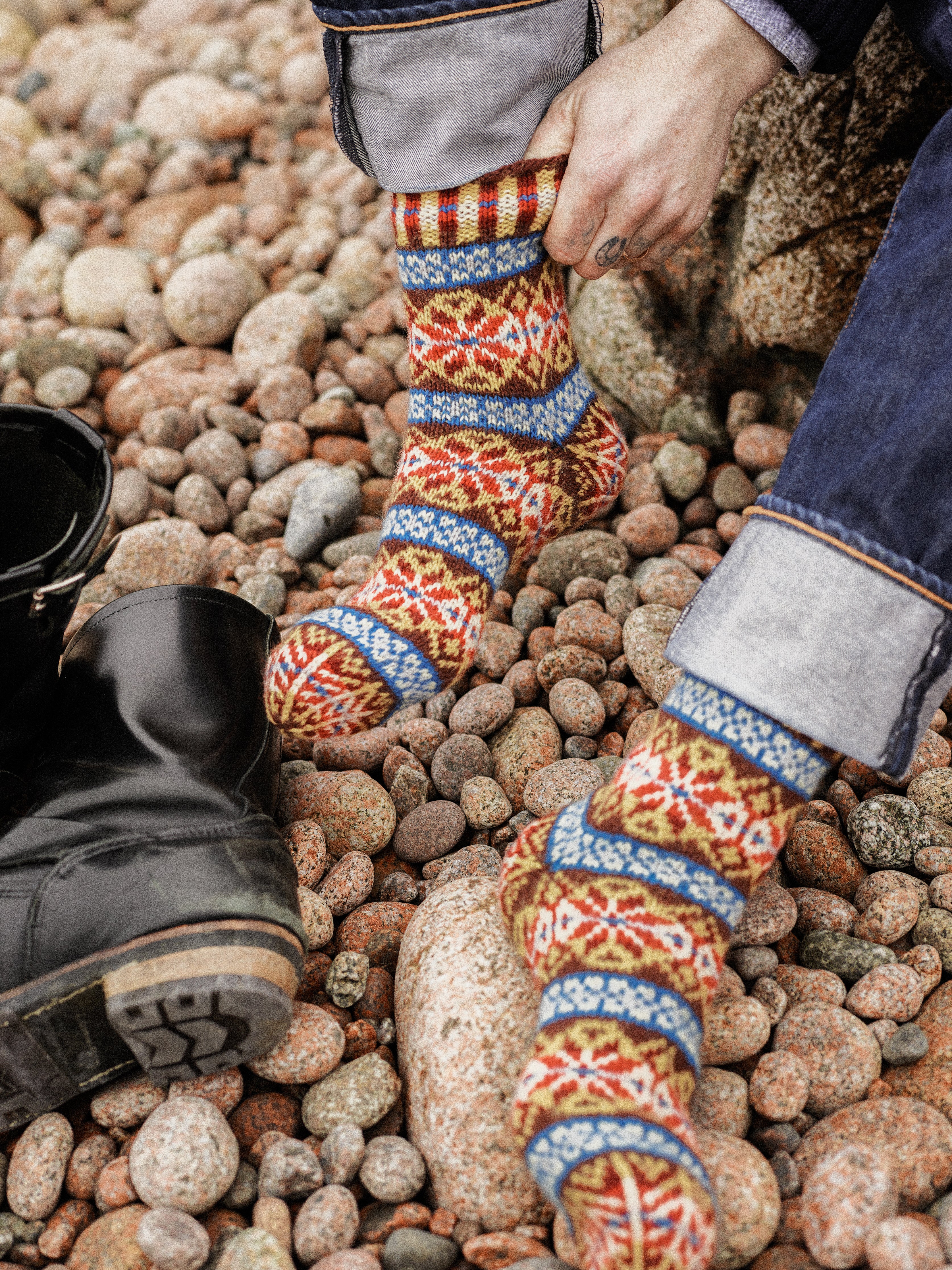 jamieson-smith-houss-socks-patron-chaussettes-fair-isle-papier image 2