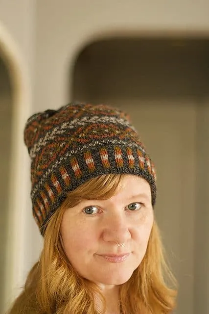 jamieson-s-kellister-gudrun-johnson-patron-bonnet image 1