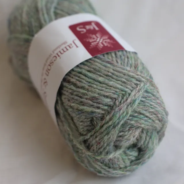 jamieson-smith-2ply-jumper-weight-1280-fil-shetland-chin-25g image 1