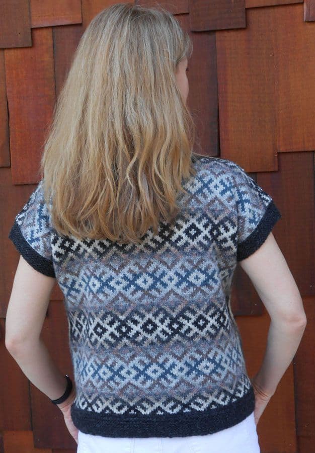 jamieson-s-birch-janine-bajus-patron-gilet-motif-komi-pdf image 2