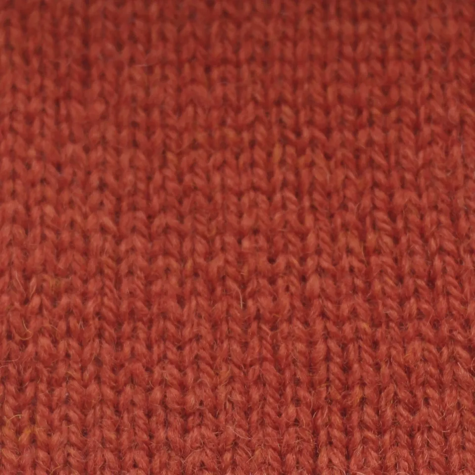 jamieson-smith-2ply-jumper-weight-fil-shetland-c-ne-500g-125 image 1