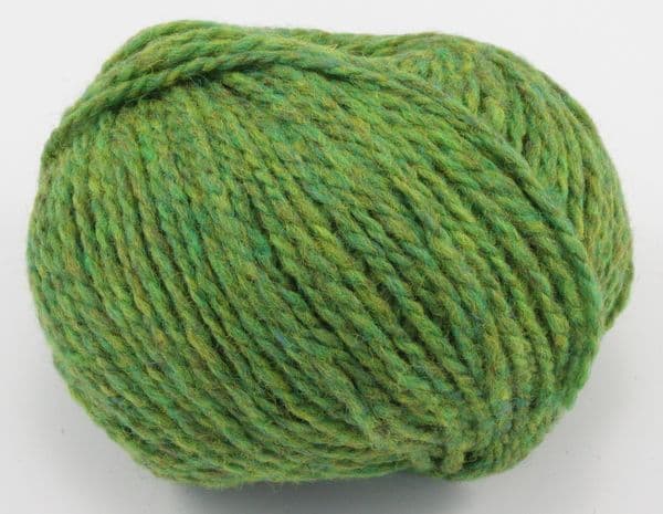jamieson-s-shetland-marl-chunky-259-leprechaun-fil-bulky-100-g image 2