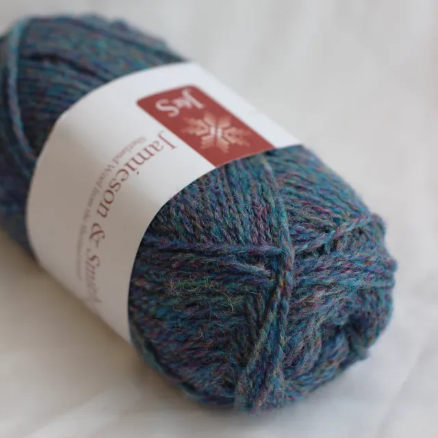 jamieson-smith-2ply-jumper-weight-366-laine-pelote-25g-violet image 1