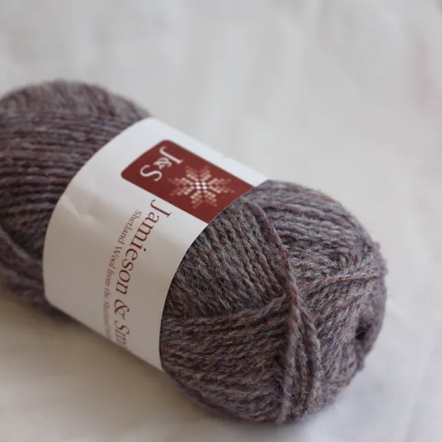 jamieson-smith-2ply-jumper-weight-fc21-pelote-lavande-25-g image 1