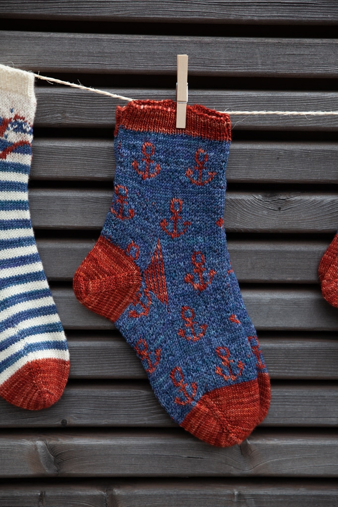 christallk-modeles-anchor-socks-patron-chaussettes-jacquard-toe-up image 5