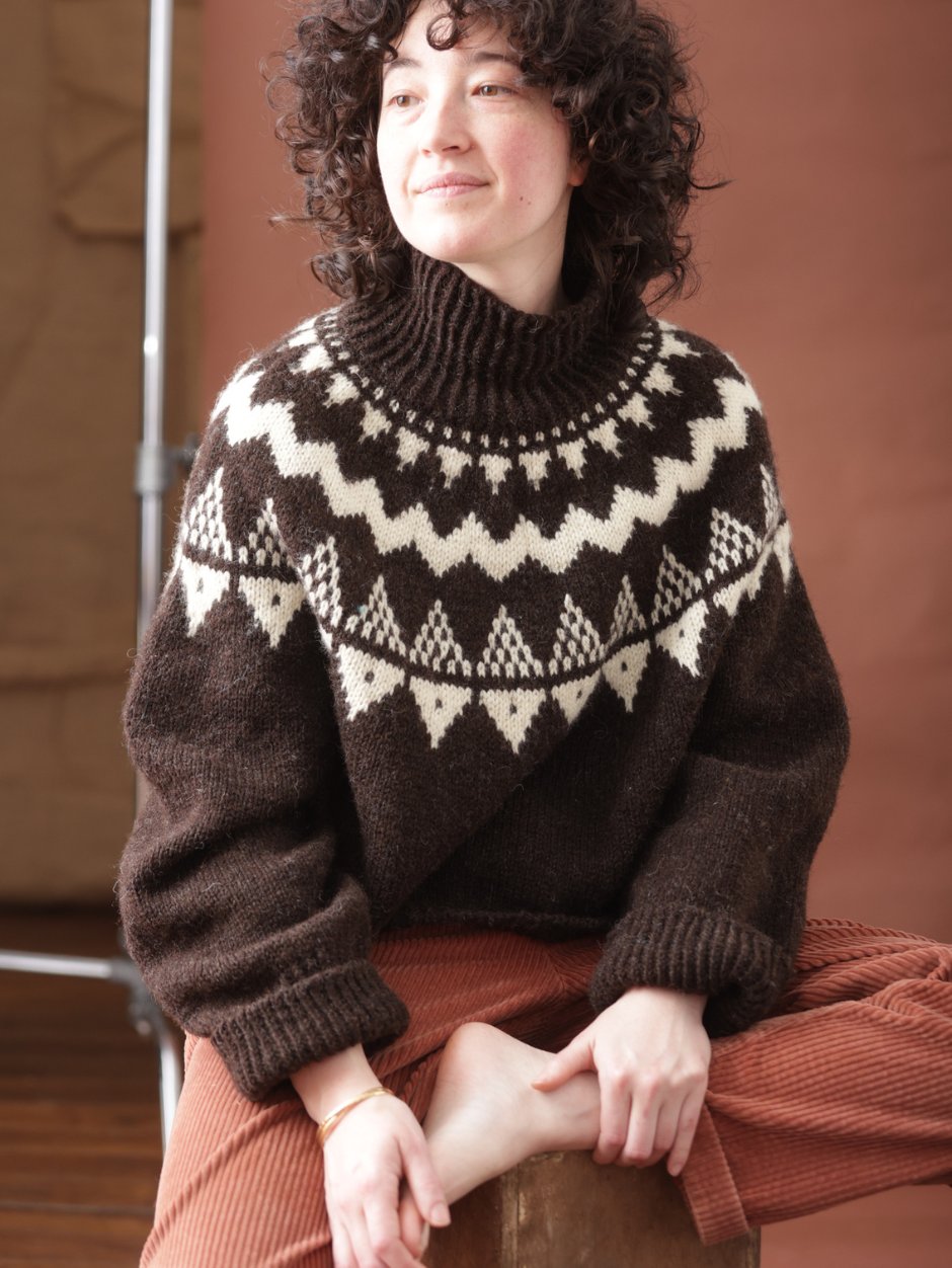 john-arbon-kits-super-selene-kit-pull-jacquard-zadie-bertie-aran image 5