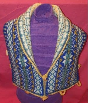 jamieson-s-harriet-s-cowl-patron-col-bleu-mri image 2