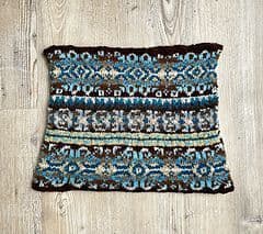 jamieson-s-jessie-s-advent-cowl-patron-snood-jacquard-fair-isle image 8