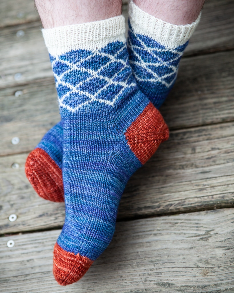 christallk-wavy-socks-patron-chaussettes-jacquard-talon-contraste image 4