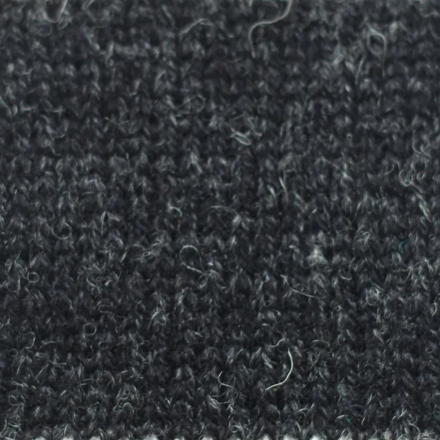 jamieson-smith-2ply-jumper-weight-c-ne-laine-teinte-081-500g image 1