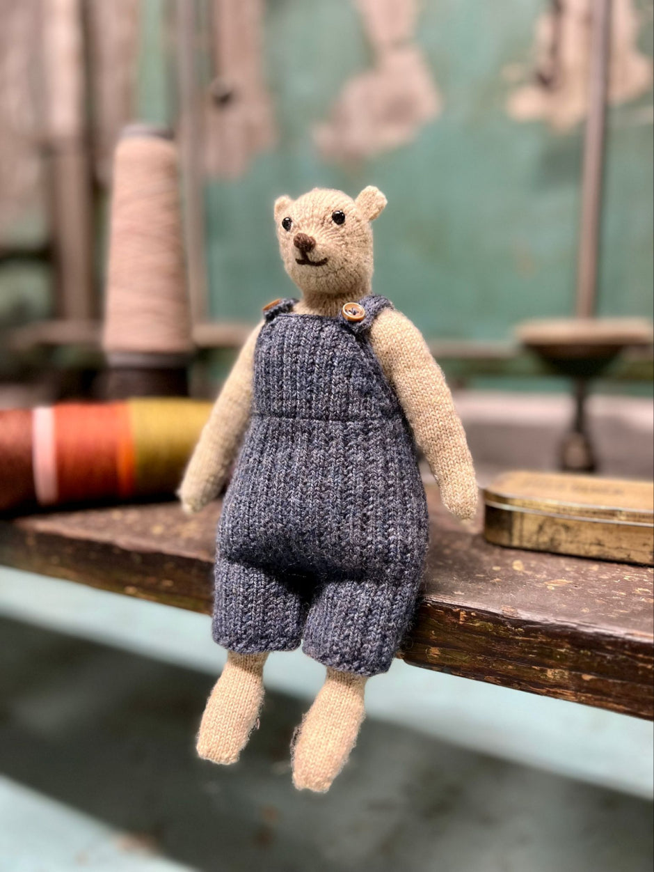 john-arbon-mouche-the-bear-kit-ours-dungas-copper-pjs-copper-grey image 5