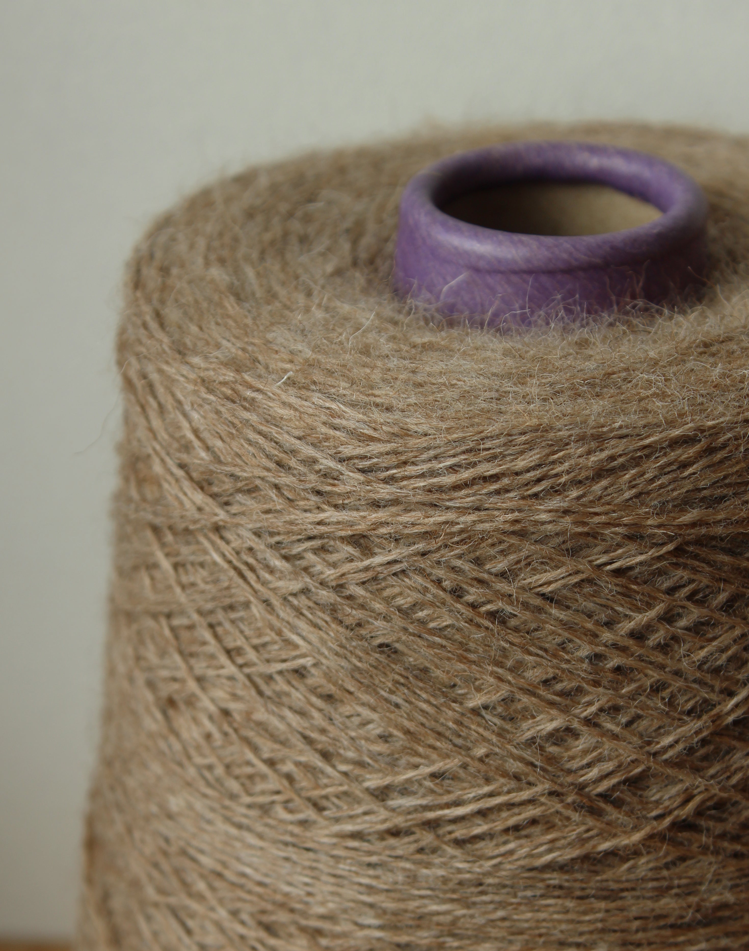 jamieson-smith-shetland-heritage-fil-fauve-c-ne-500g image 2