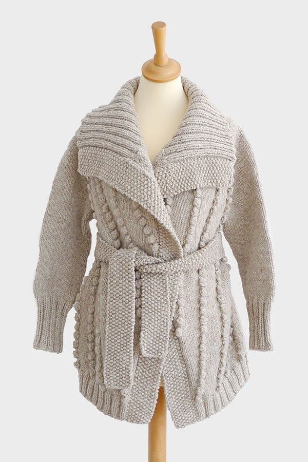 jamieson-s-of-shetland-bobble-cardigan-patron-gilet-femme-top-down image 2