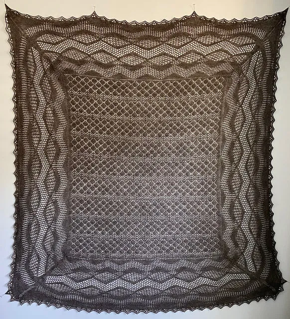 jamieson-smith-firth-fine-lace-shawl-patron-ch-le-dentelle image 1