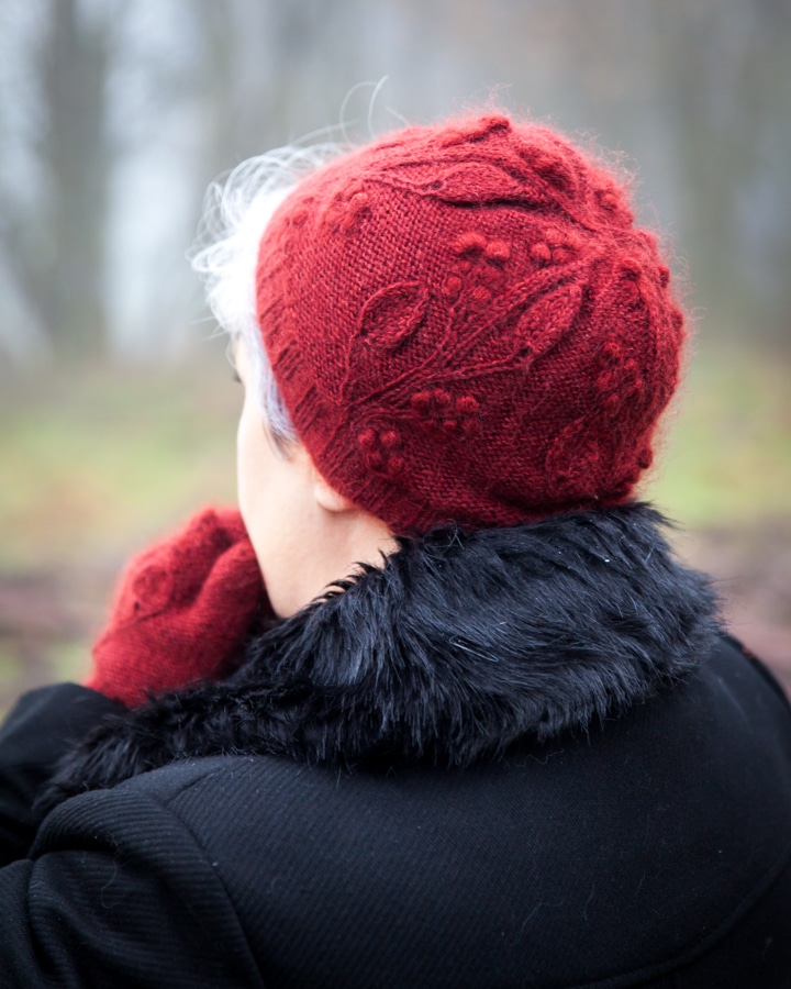 christallk-modeles-blood-trillium-hat-patron-bonnet-bobbles image 3