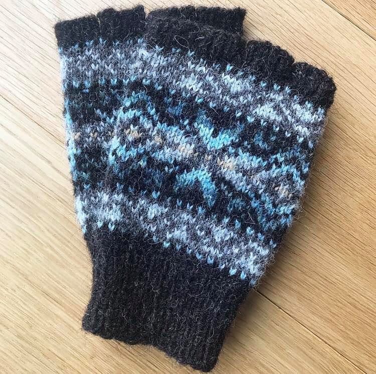terri-malcolmson-beach-mitts-patron-mitaines-tricot image 2