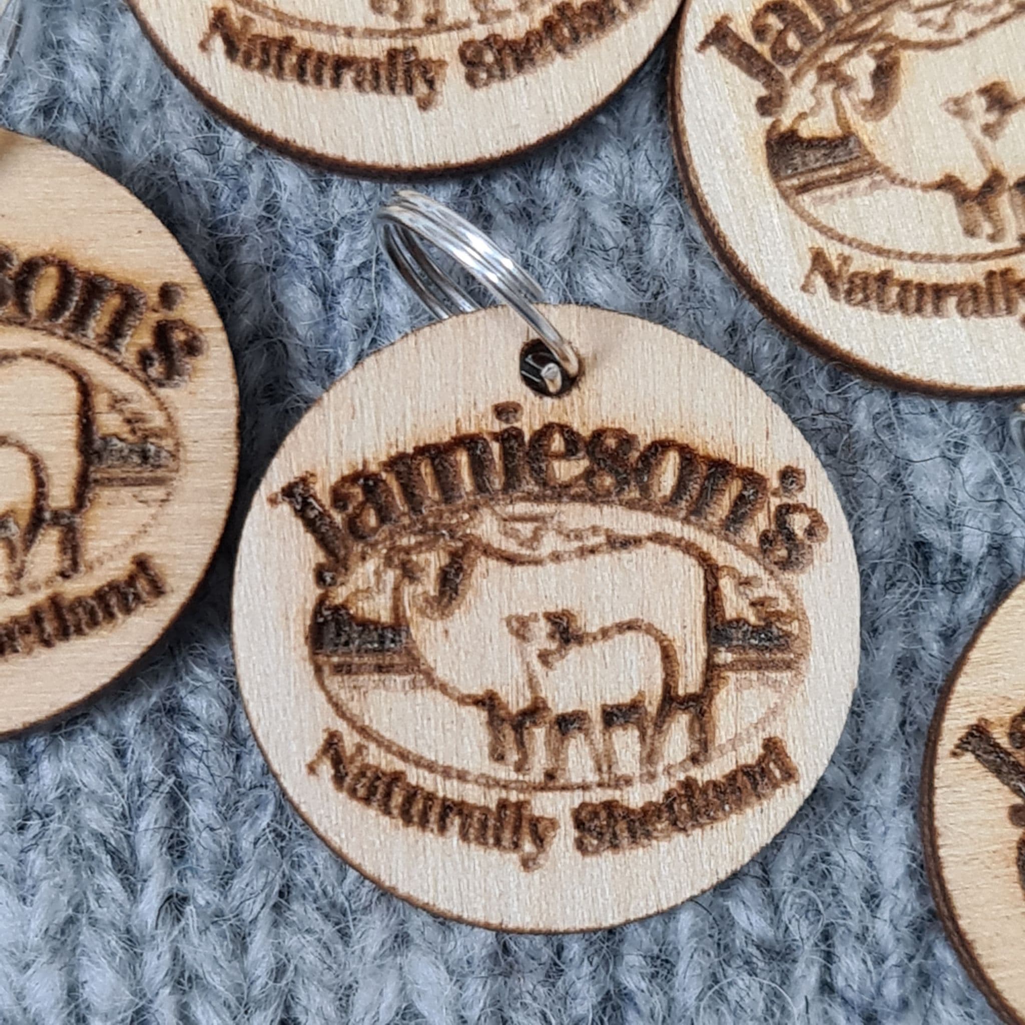 jamieson-s-stitch-markers-anneaux-marqueurs-bois-bo-te-lot-de-5 image 3