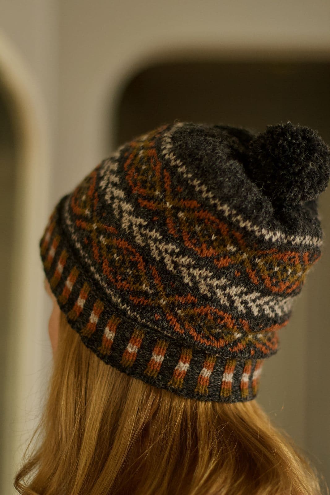 jamieson-s-kellister-gudrun-johnson-patron-bonnet image 2