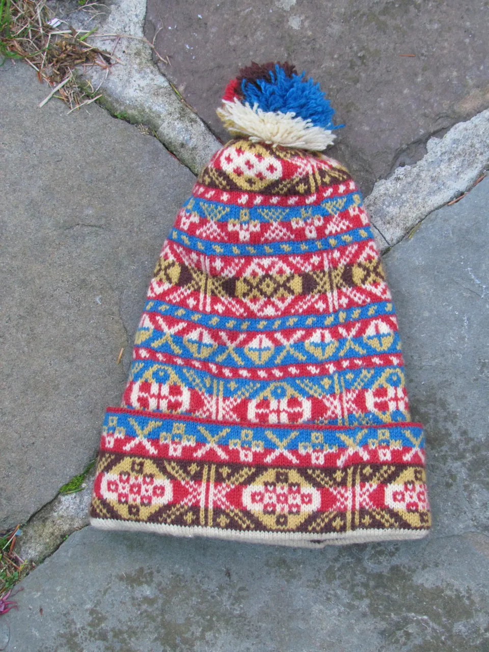 jamieson-smith-patron-bonnet-fair-isle-cap-papier image 1