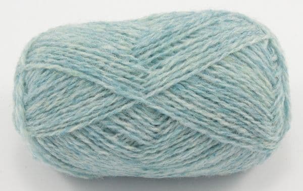 jamieson-s-of-shetland-double-knitting-135-surf-fil-dk-25g image 2