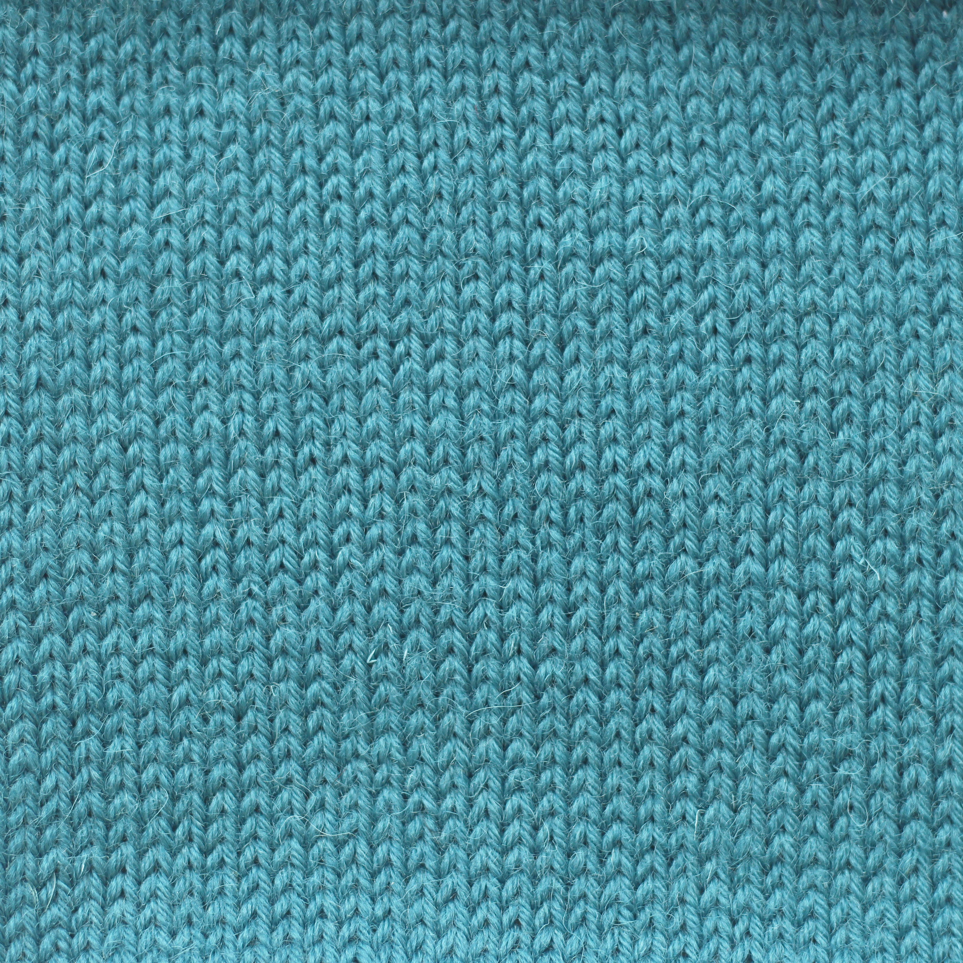 jamieson-smith-5ply-shetland-laine-turquoise-50g-sport image 2
