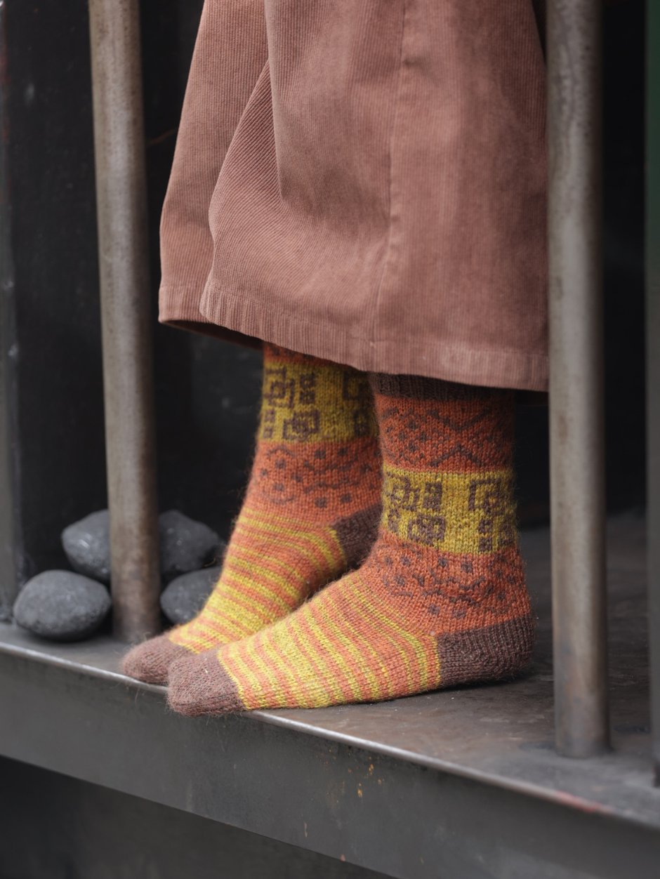 john-arbon-annual-kits-pic-n-vic-kit-chaussettes-peggles-laine-4ply image 4