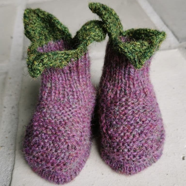jamieson-s-apple-shoe-patron-chaussons-b-b-tina-vejl image 2