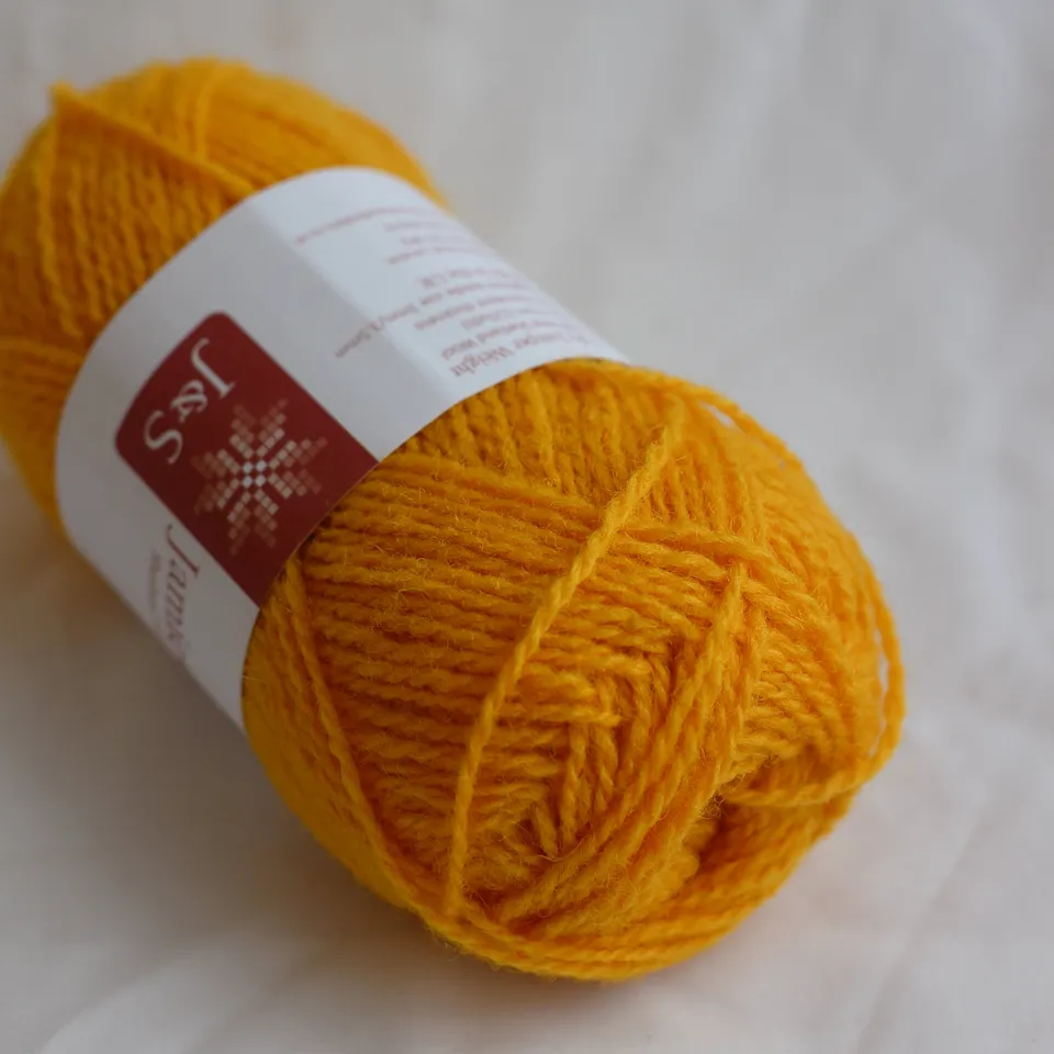 jamieson-smith-2ply-jumper-weight-fil-92-marigold-25g image 1