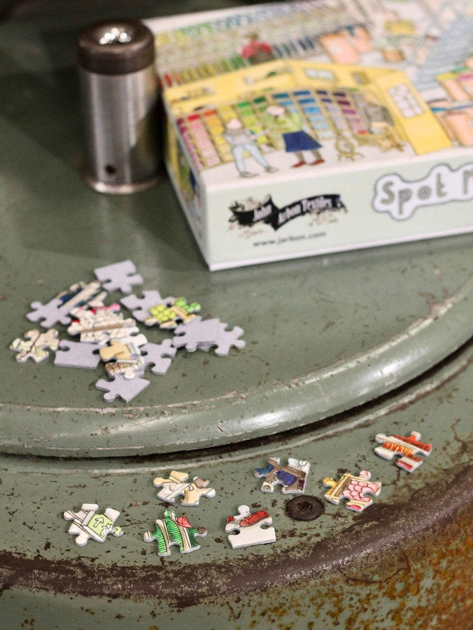john-arbon-textiles-spot-mr-smoke-puzzle-750-pi-ces image 2