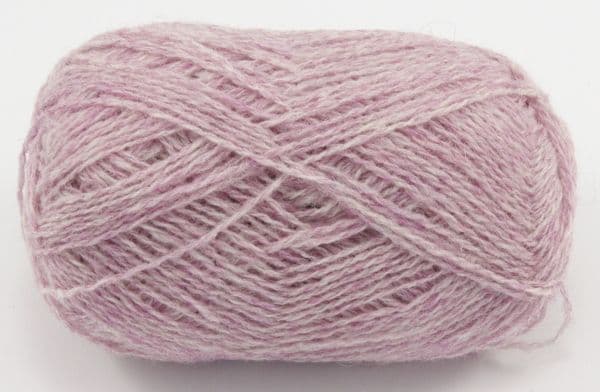 jamieson-s-of-shetland-ultra-lace-565-frosted-grape-fil-dentelle-25g image 2