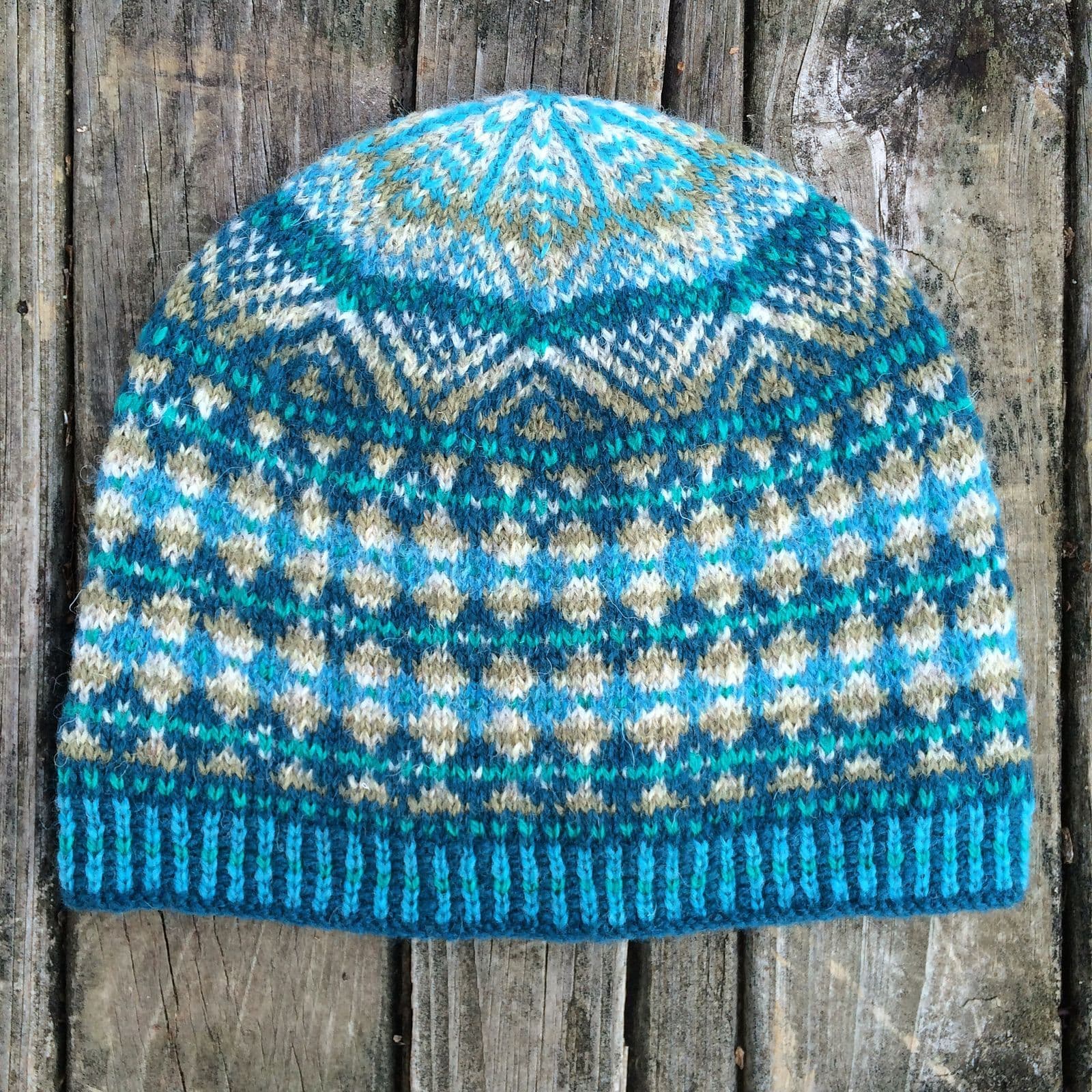 lynn-nilges-korona-patron-bonnet-jacquard-pdf image 3
