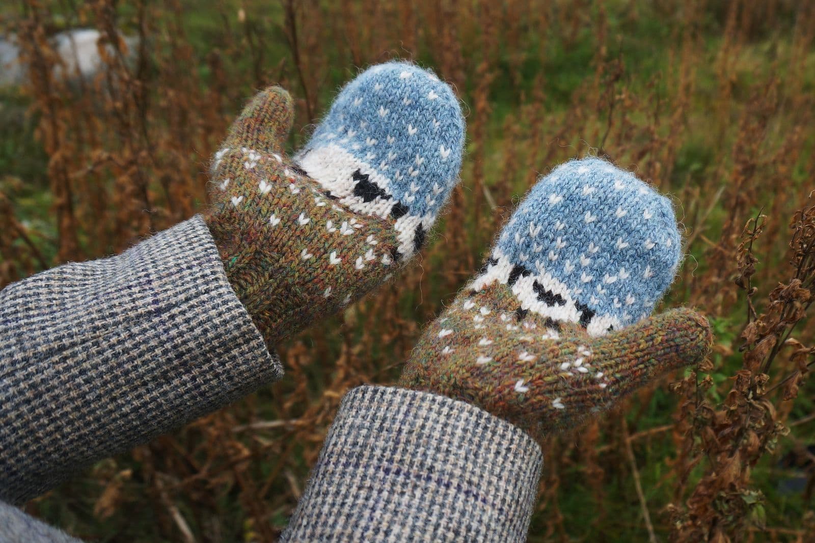 baa-ble-cowl-and-mitts-donna-smith-patron-snood-et-mitaines image 4