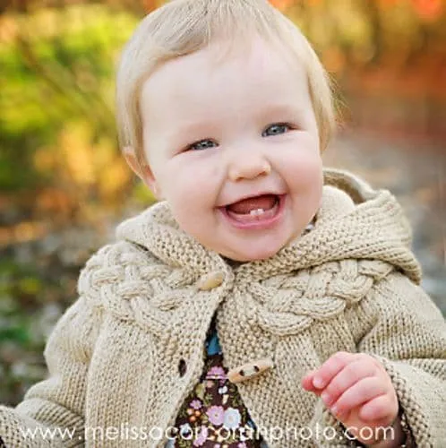 jamieson-s-cable-yoke-jacket-patron-tricot-enfant image 1